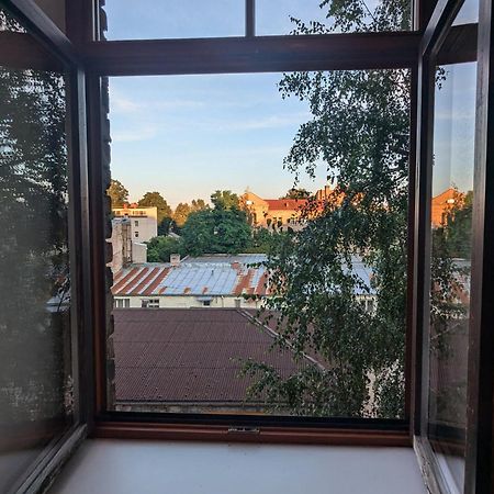Midcentury Modern, Quiet, 40M Studio With Bath Riga Exterior photo